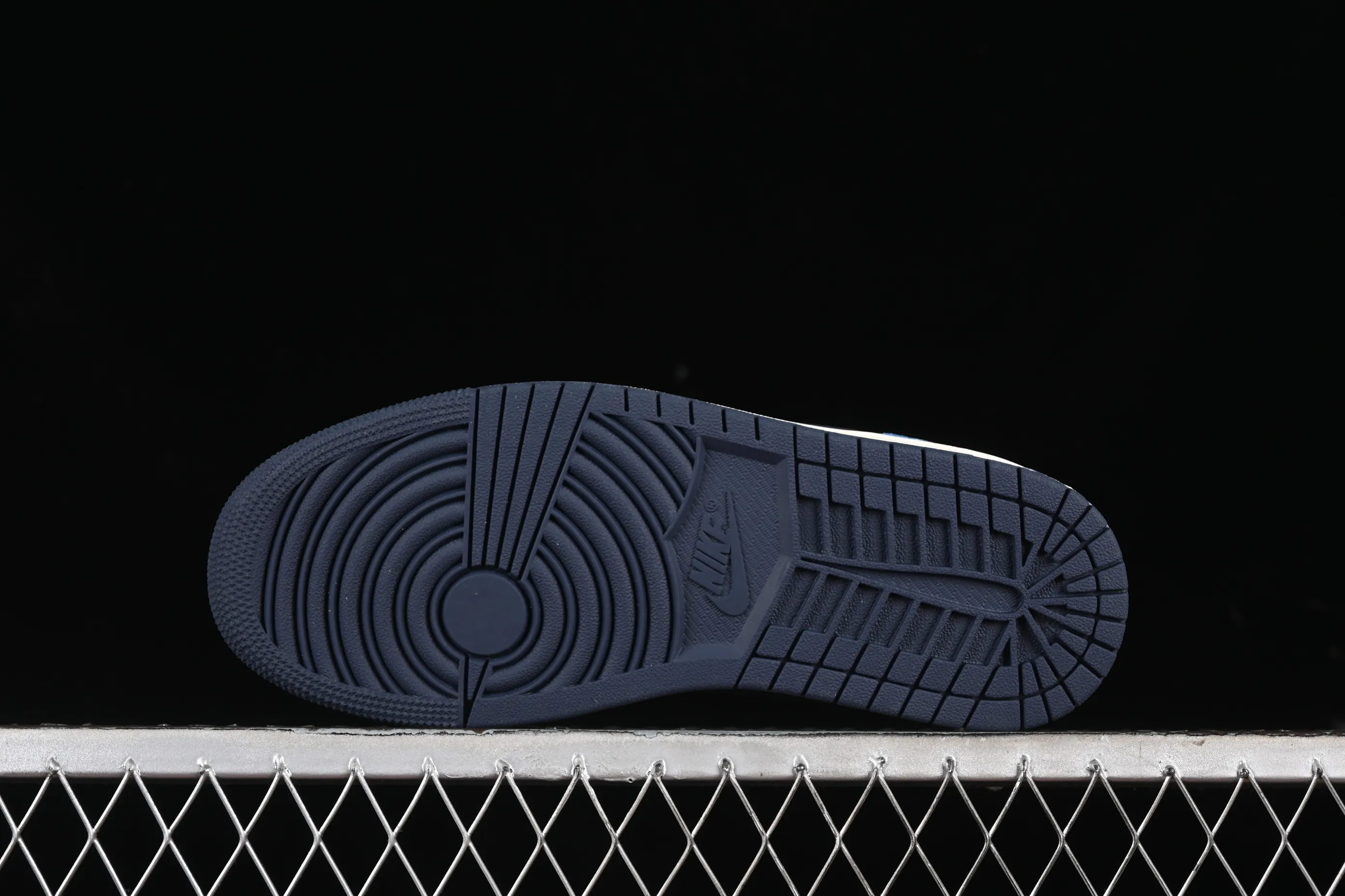 All categories Air Jordan Jordan series basketball shoes Air Jordan 1 Low Air Jordan 1 Low OG "Obsidian" AJ1 Joe 1 Obsidian low-top cultural basketball shoes CZ0790-400